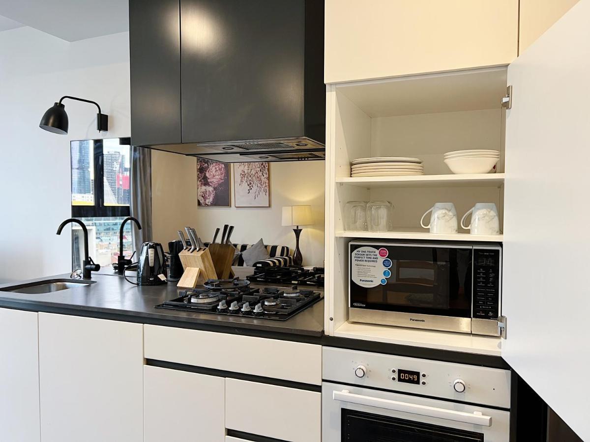 Dreamstayz Bourke St Cbd With Apple Tv Netflix & Free Wifi Мельбурн Экстерьер фото